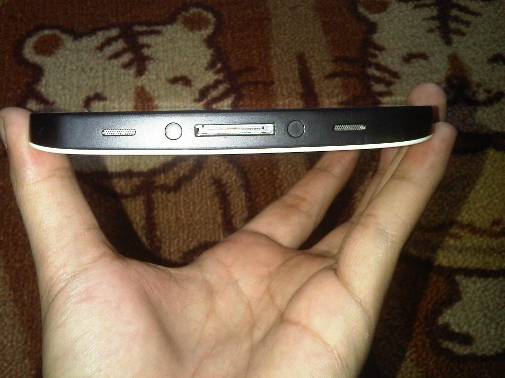 WTS Samsung Galaxy Tab GT-P1010 (WiFi) ISTIMEWA + BONUS (COD Bandung)