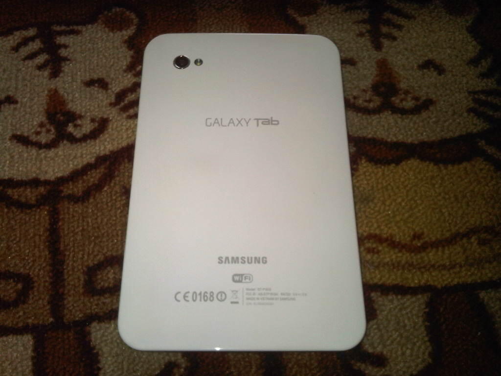 WTS Samsung Galaxy Tab GT-P1010 (WiFi) ISTIMEWA + BONUS (COD Bandung)