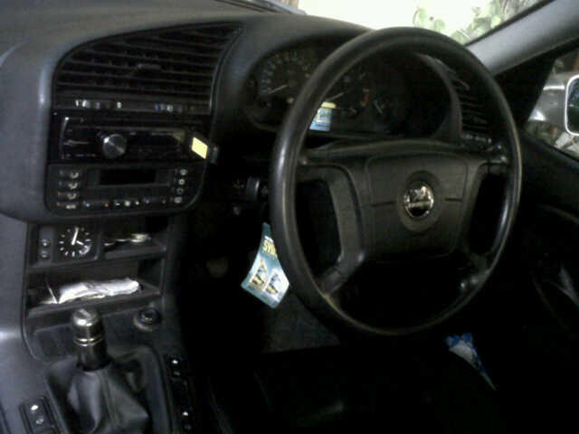 WTS : BMW 318i E36 M43 Silver '96