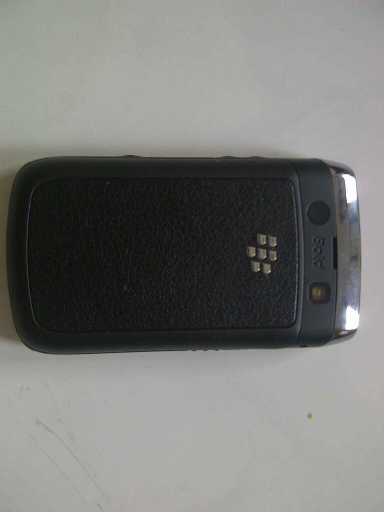 WTS BNOB Blackberry 9700 (onyx 1 )black, Bandung