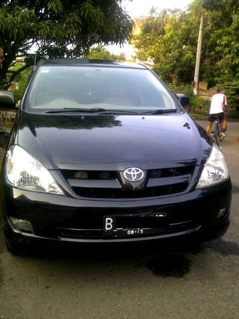 Toyota Kijang Innova G Bensin 08-2005