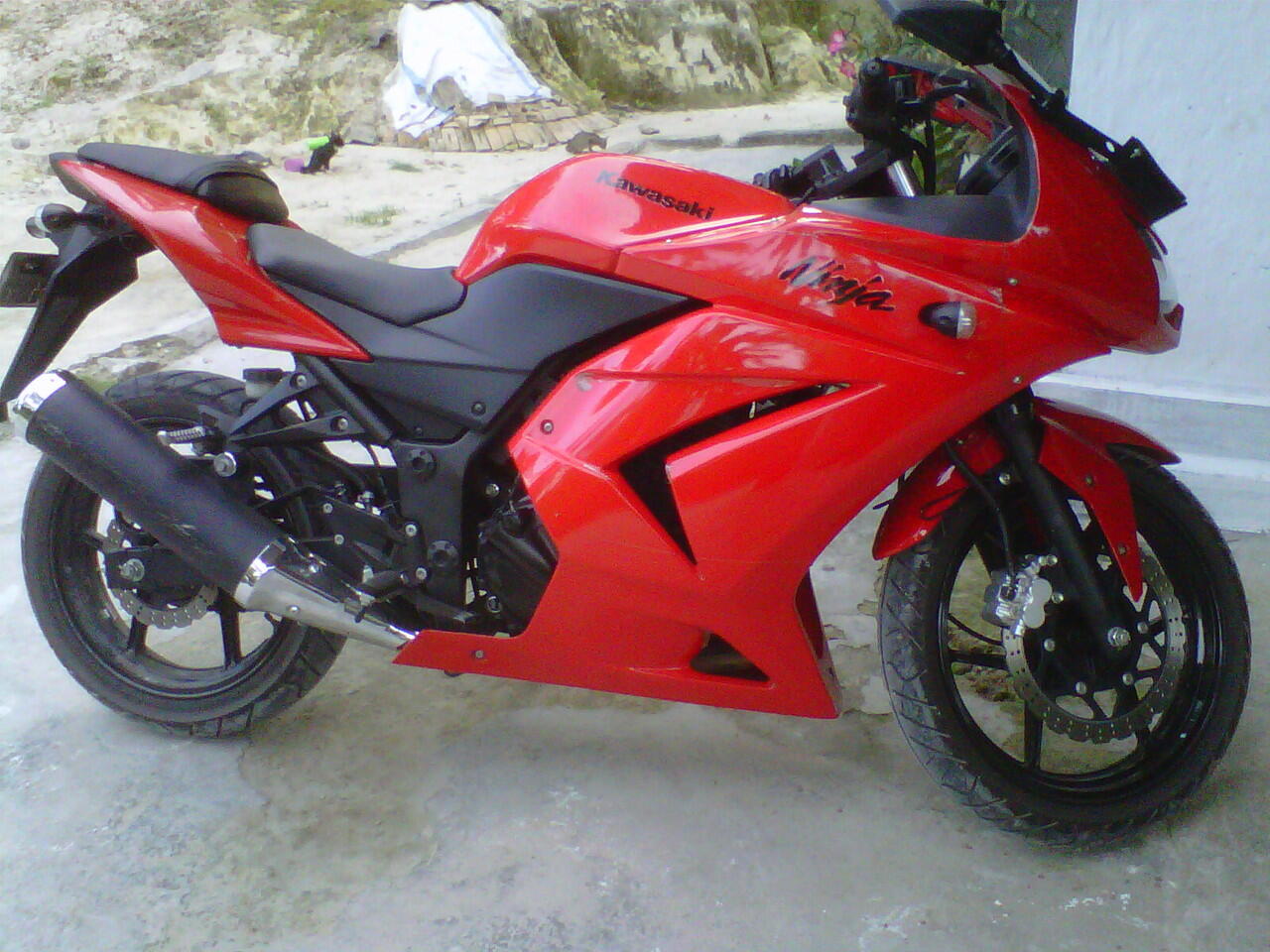 Cari Kawasaki Ninja 250 Merah Tahun 2010 Super Mulus KASKUS