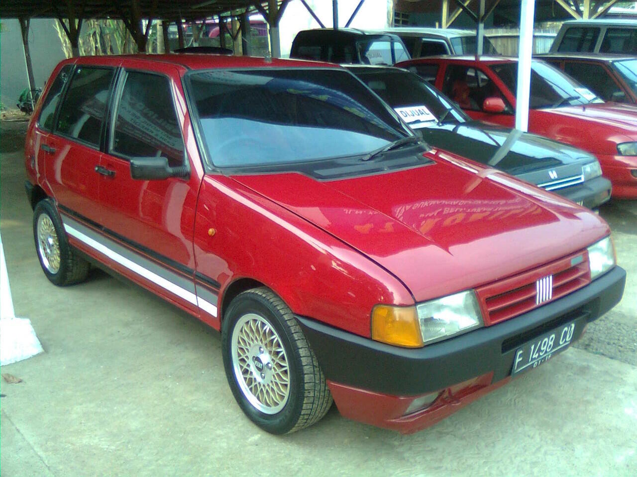 FIAT UNO 2 th.1994 (Plat F) MERAH FERRARI...MOBIL SEGER