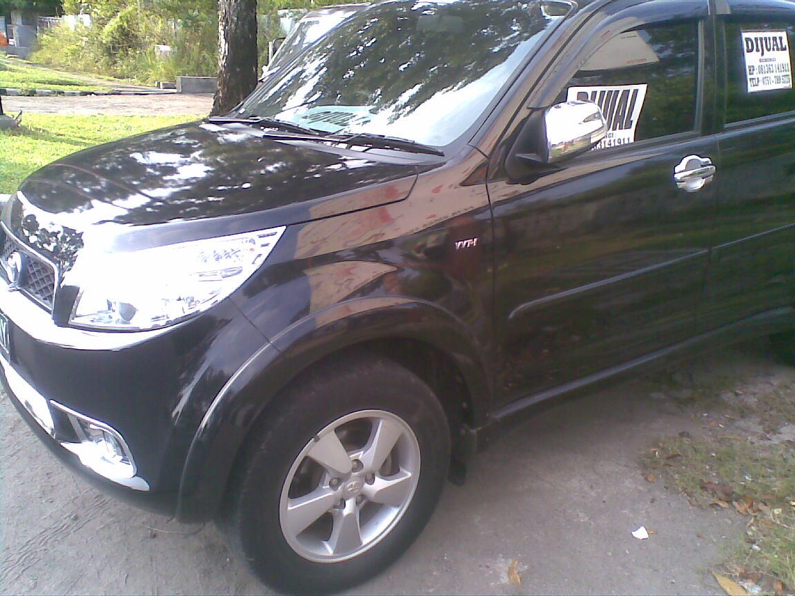 Toyota RUSH S Istimewa Hitam 2008