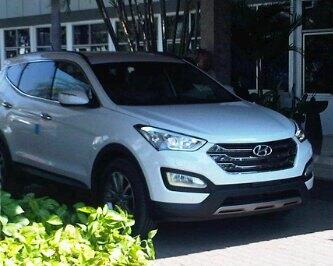 HYUNDAI SANTAFE MOBIL IRT POWER BESAR DESAIN PREMIUM