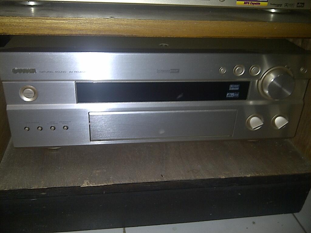 Speaker B&W DM-601 , Ampli YAMAHA RXV-1200, Speaker Celestion HTIB