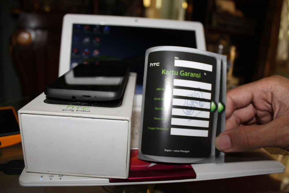 Jual htc desire hd 99% like new garansi panjang murah bandung