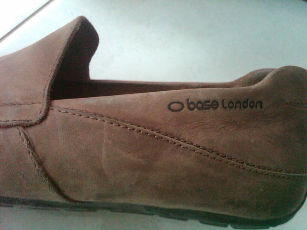 WTS: Asics Aaron, Converse Poorman pro, Base london