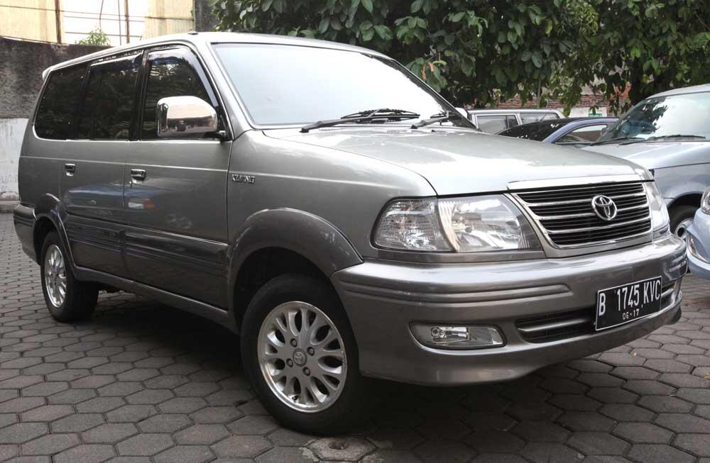 Kijang Krista 2.0 AT TAhun 2004