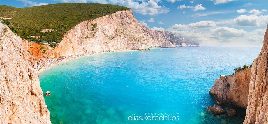 Keindahan Pantai-pantai di Negeri Para Dewa