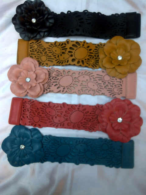Unique & Cantique