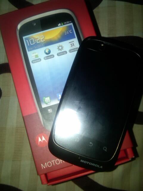 hp android Motorola XT530 jogja yogya
