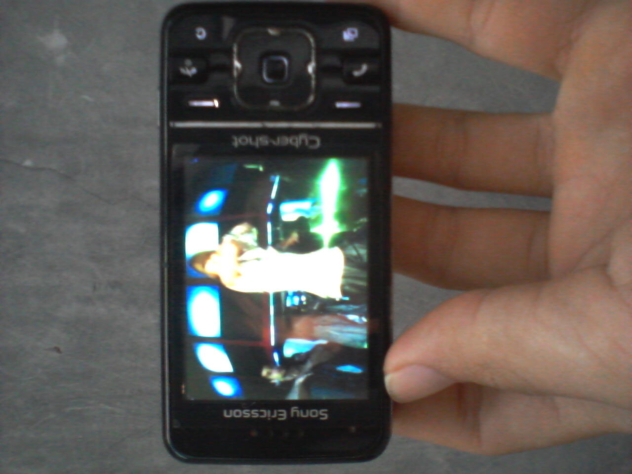 sony c903 +memory 2 gb Bogor
