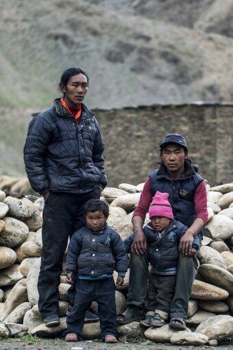 Tradisi aneh di Nepal, kakak-beradik berbagi istri