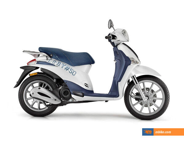 vespa piaggio cash dan credit