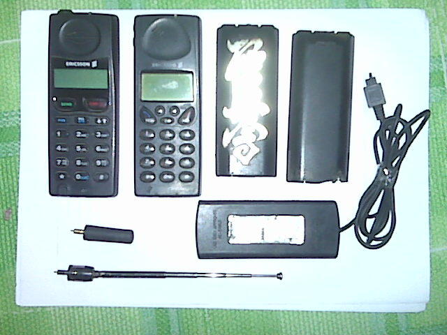 HP JADUL Ericsson GH688 & AH618 ANTIK SOLO SALATIGA