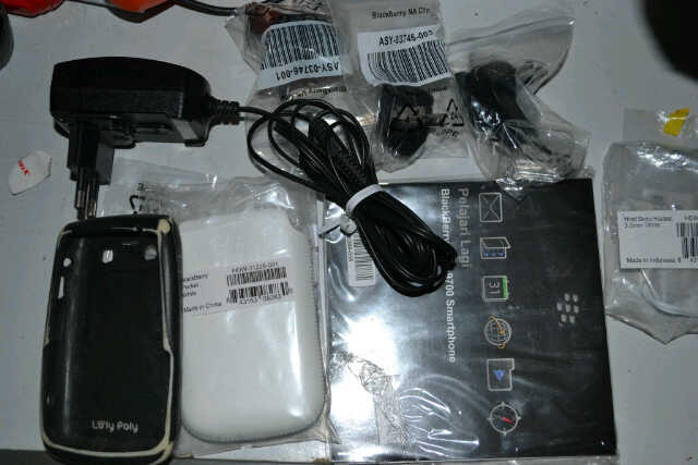 WTS Blackberry 9700 White Onyx1 garansi SS