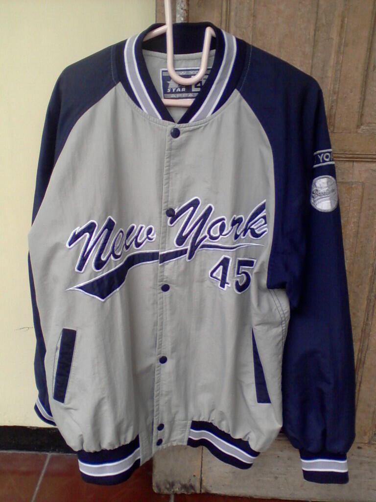 Terjual WTS JAKET  BASEBALL NEW  YORK  SWEATER CONVERSE DAN 