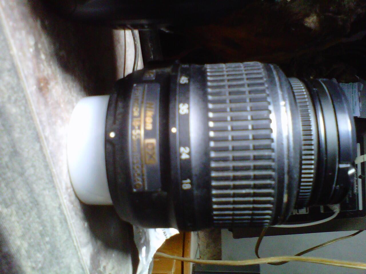 JUAL KAMERA DSLR D5000 LIKE NEW KIT