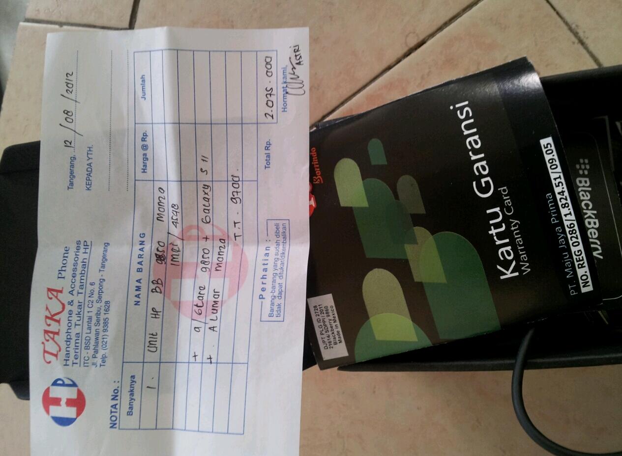 Blackberry Monza 9860 Black, Grs Berindo, pemakaian 1.5 bulan, mulus, komplit.