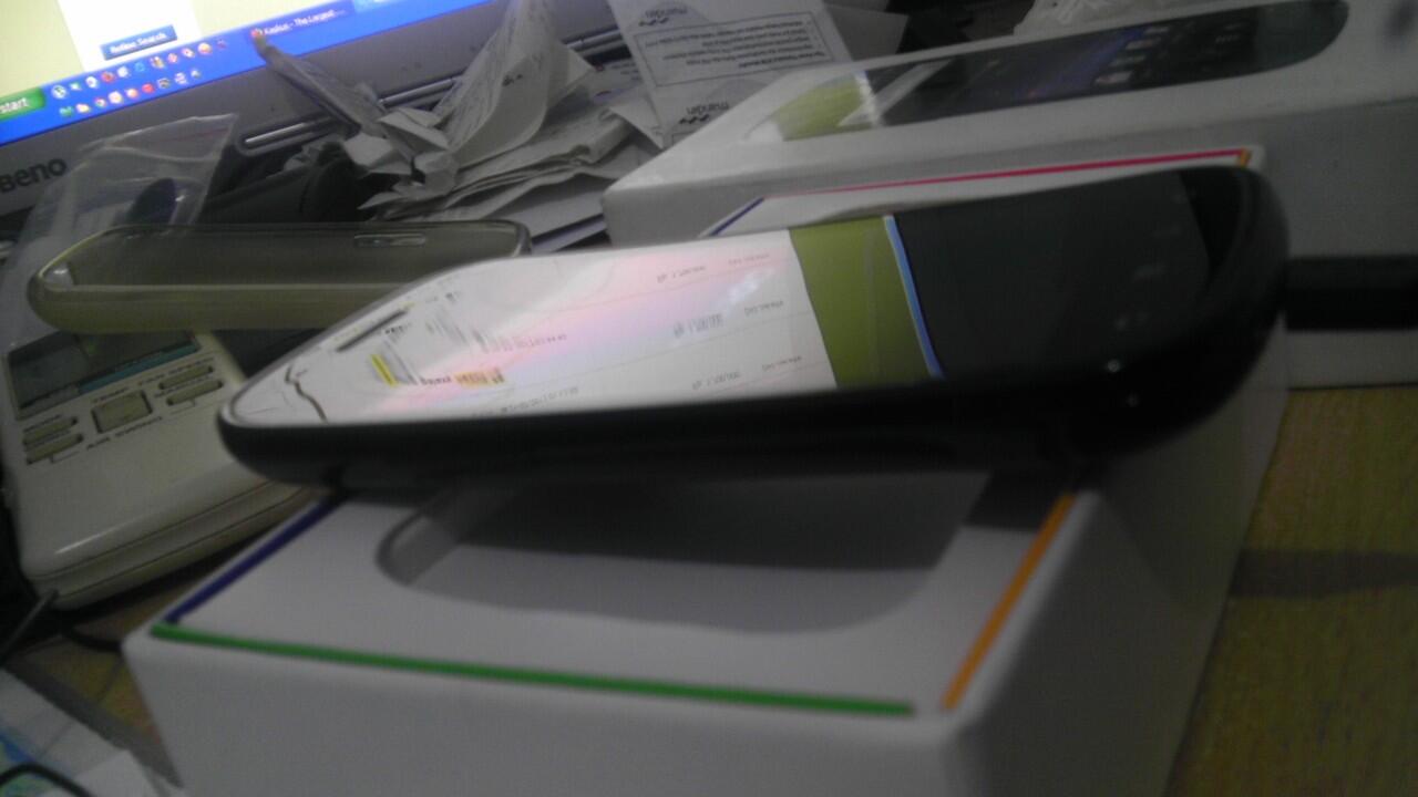 Samsung Google Nexus S 4G Mulus Seperti Baru FULL SET SOLD SOLD