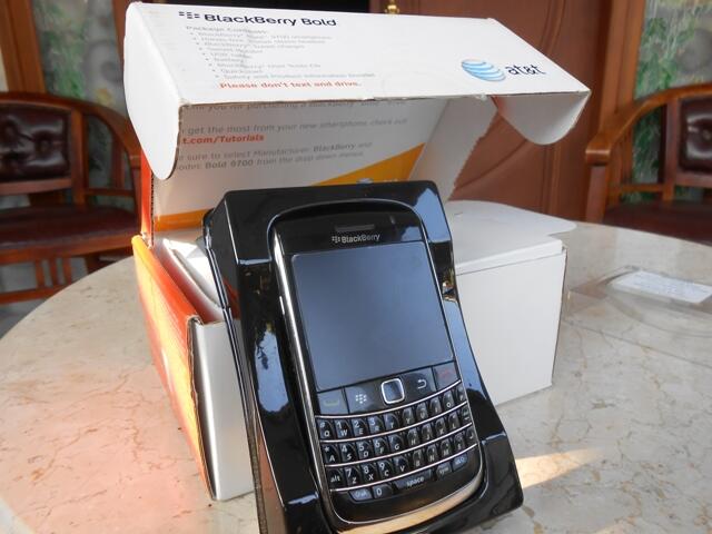 blackberry bold 9700 a.k.a onix 1 semarang hitam
