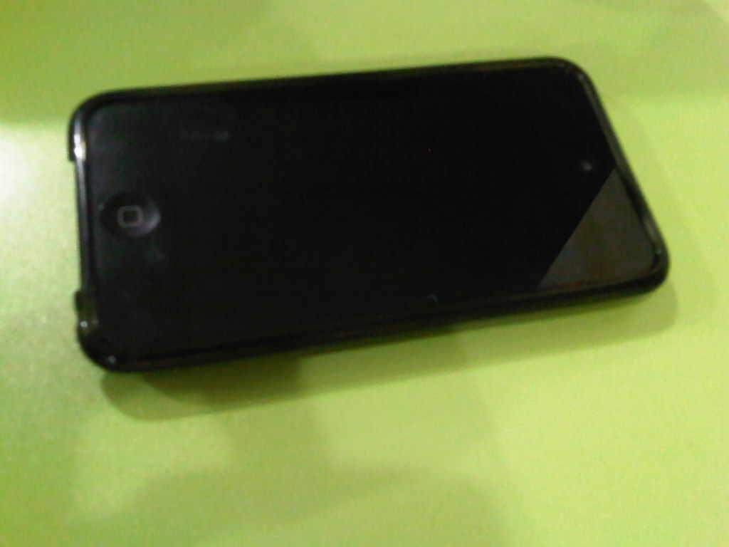 I Pod touch 4th 32Gb - Black, no jailbreak