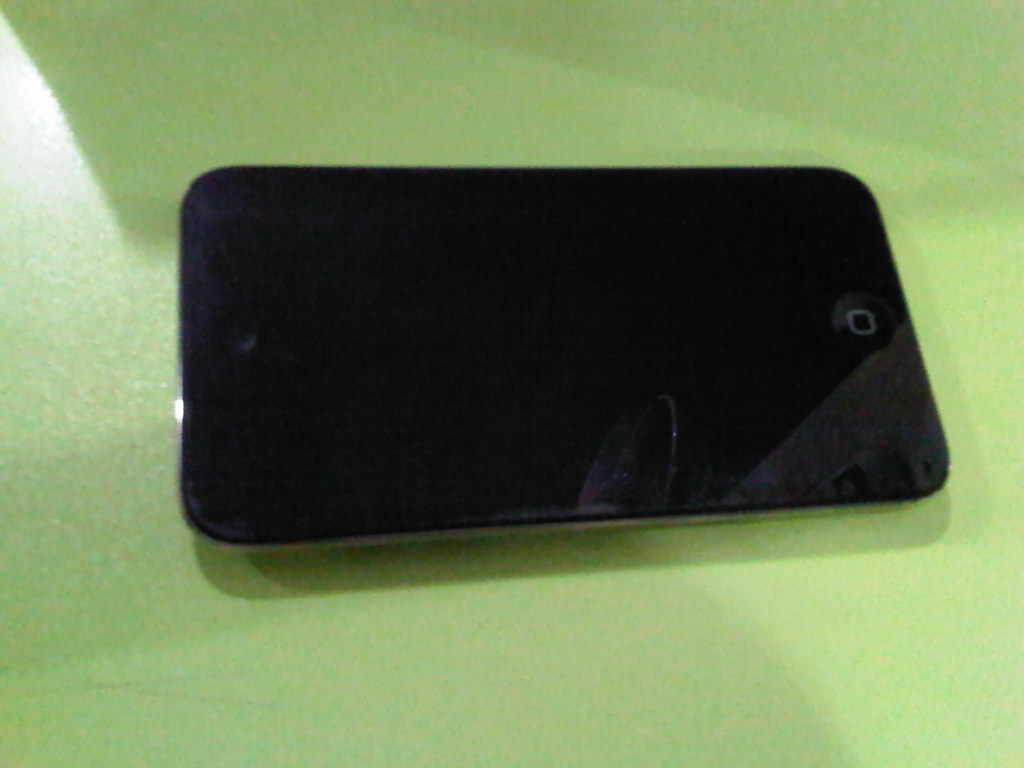 I Pod touch 4th 32Gb - Black, no jailbreak