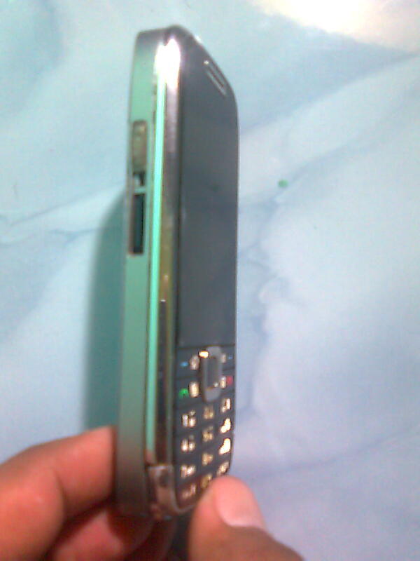 Cepat NOKIA E75 Black ( 650rb )