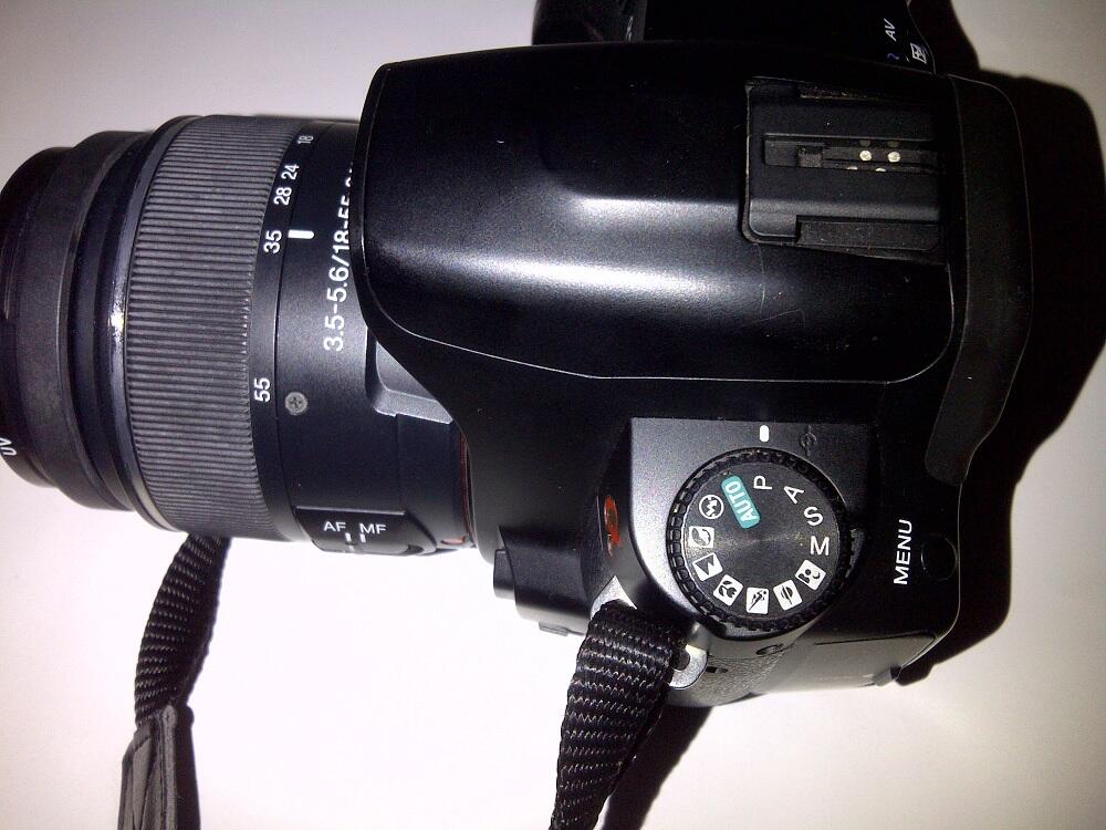 Sony Alpha DSLR-A230 + 70-300 Tamron + 50mm Sony (Balikpapan)