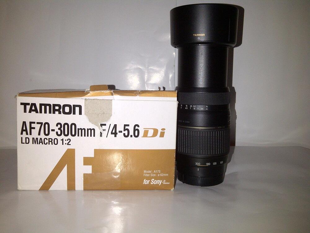 Sony Alpha DSLR-A230 + 70-300 Tamron + 50mm Sony (Balikpapan)