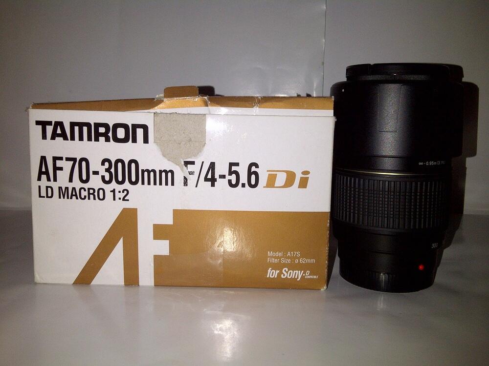 Sony Alpha DSLR-A230 + 70-300 Tamron + 50mm Sony (Balikpapan)