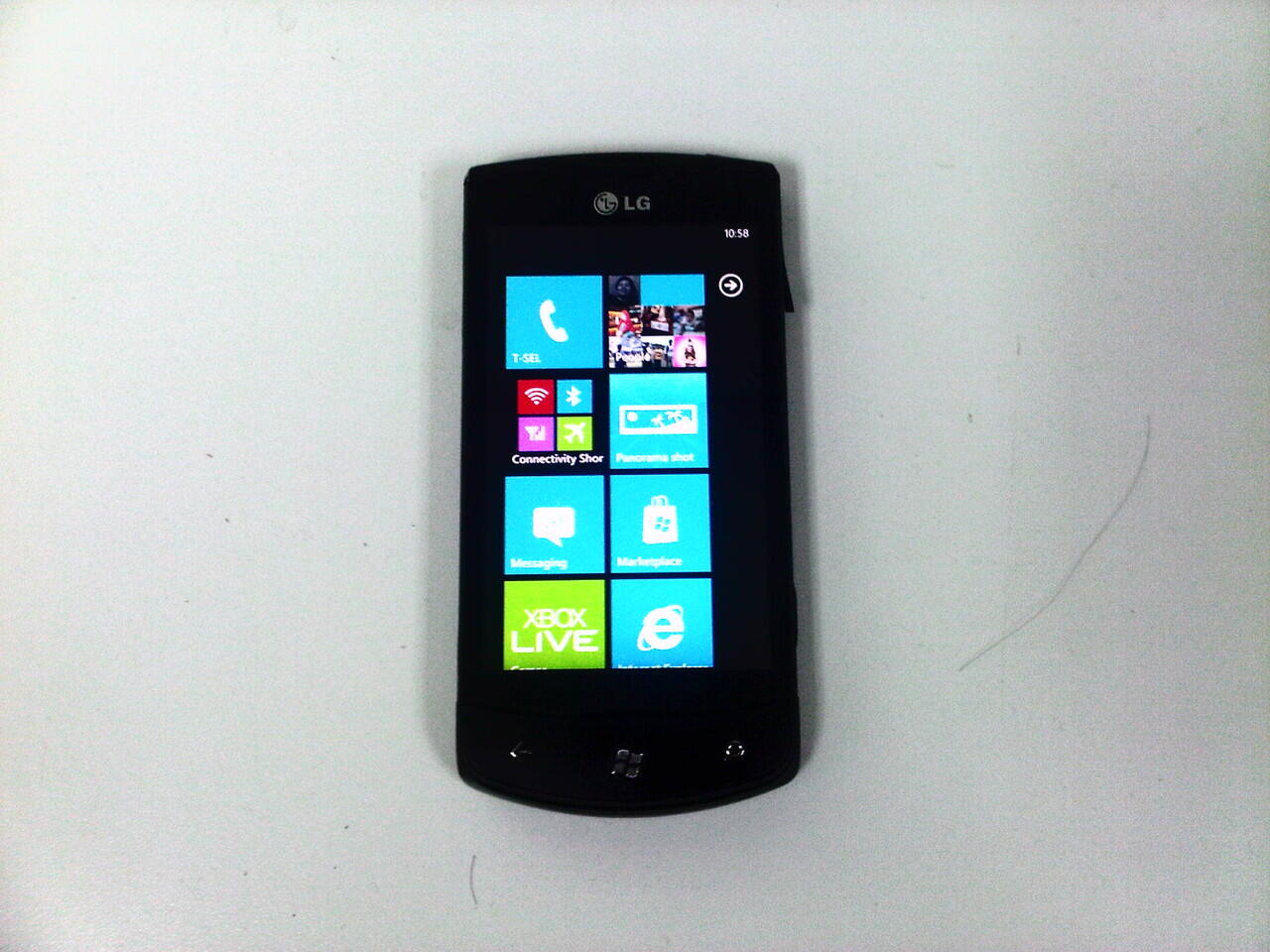 Jual LG E900 Windows 7,5 Mango...Ajiibb