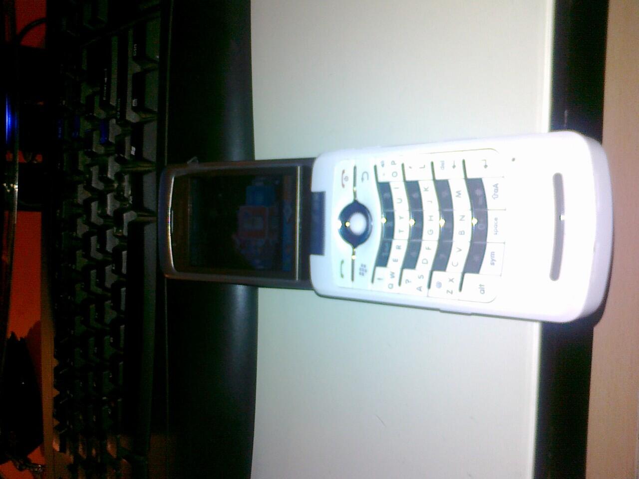 WTS BB PEARL FLIP 8220 WHITE BOGOR MULUSS