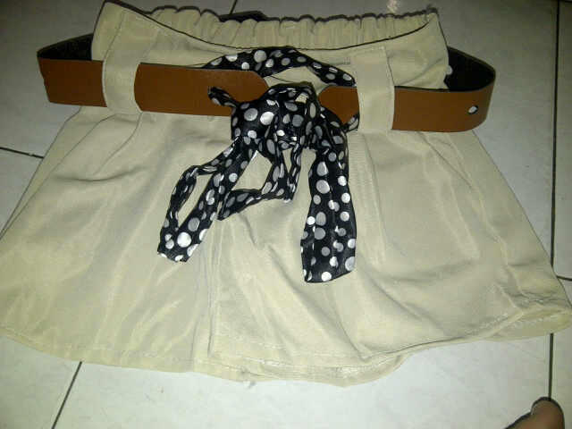 celana pendek hotpant 70an saja
