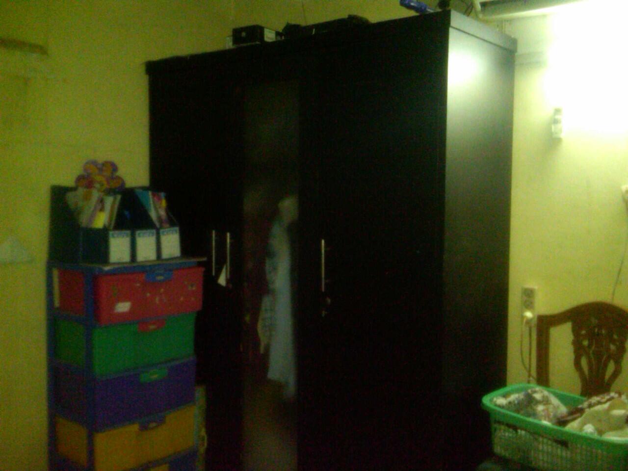 ISI KAMARLEMARI 3 PINTU MEJA RIAS TEMPAT TIDUR AC LG 1 2 PK ISI KAMARLEMARI 3 PINTU MEJA RIAS TEMPAT TIDUR AC LG 1 2 PK