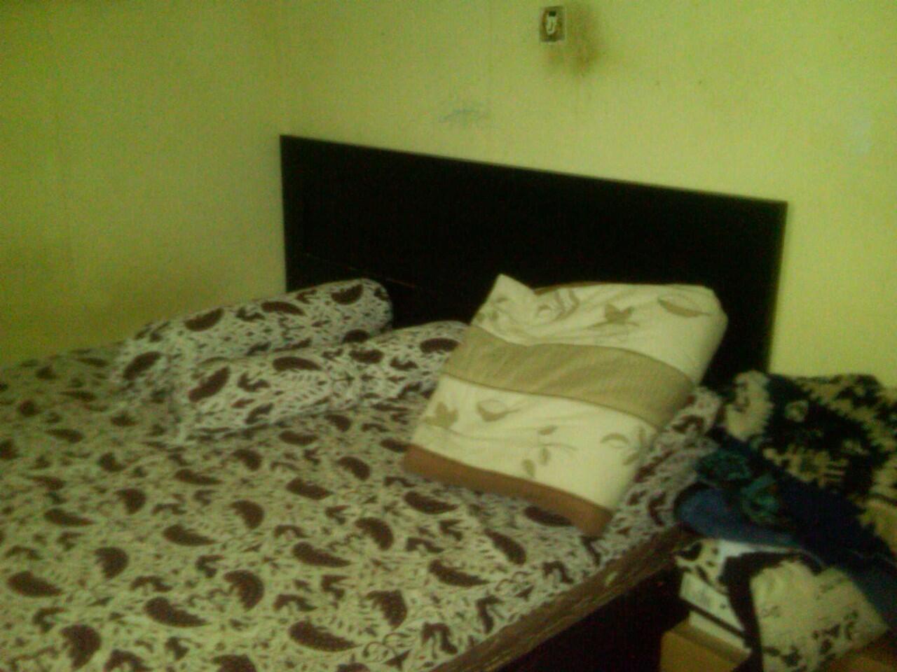 ISI KAMARLEMARI 3 PINTU MEJA RIAS TEMPAT TIDUR AC LG 1 2 PK ISI KAMARLEMARI 3 PINTU MEJA RIAS TEMPAT TIDUR AC LG 1 2 PK