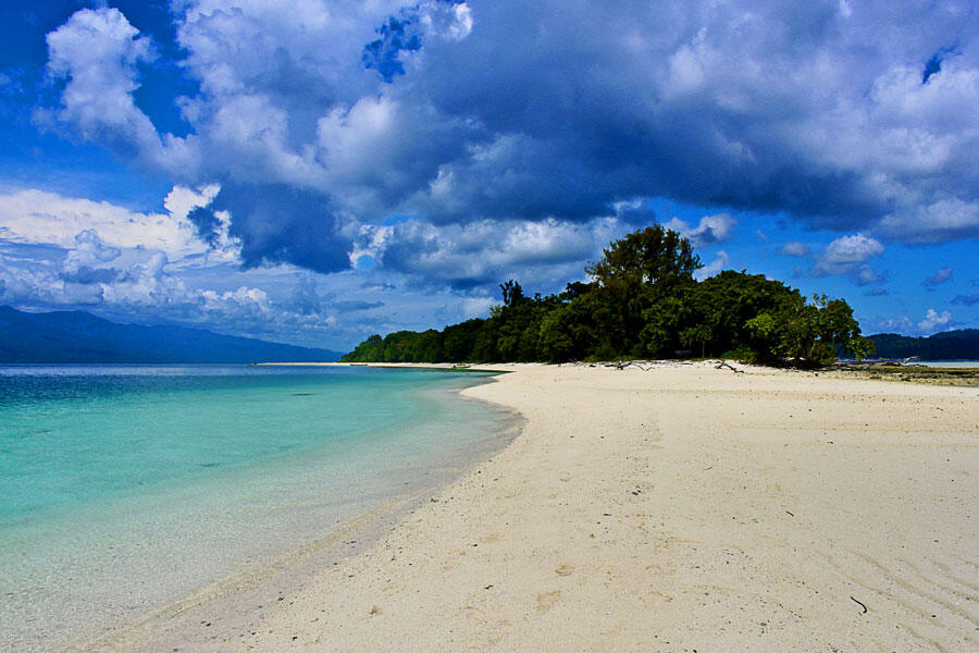 Rugi Banget Bila Anda Belum Bertandang Ke Ambon - Maluku