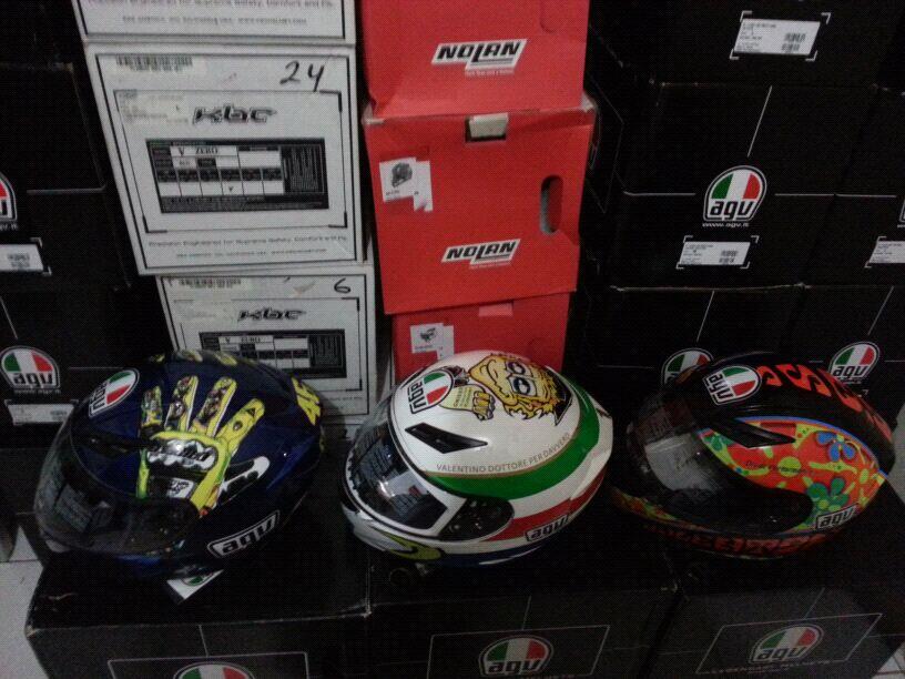 Helm AGV K3 V.Rossi (chicken, Dreamtime, 5Continents,wake up,gothic white dll )
