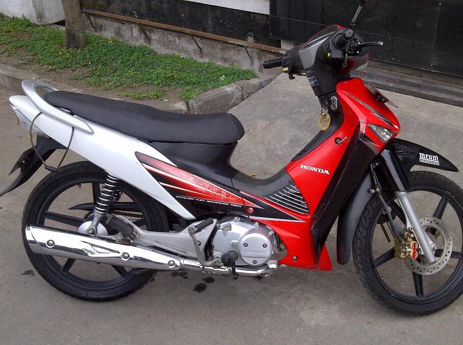 Honda Supra X 125 D 2006 TANGAN PERTAMA