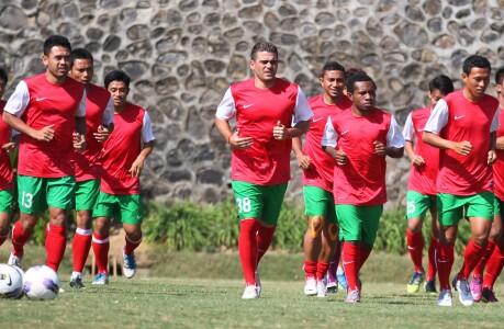 ANTV Menyiarkan langsung pertandingan Sepak bola TRG VS Apel Malang
