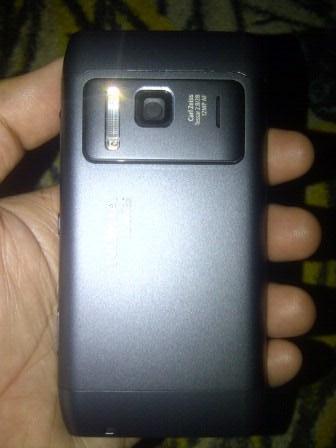 jual nokia n8 ori ........di bawah lima ratus ribu..jual apa adanya
