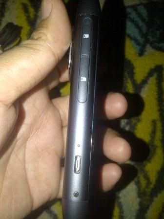 jual nokia n8 ori ........di bawah lima ratus ribu..jual apa adanya