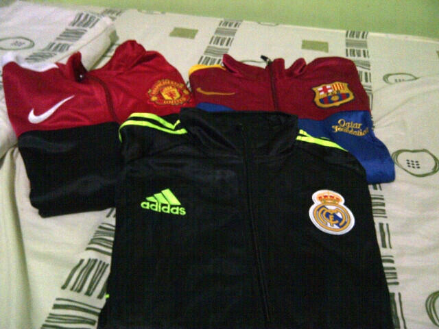 READY STOCK JAKET GRADE ORI!!BARCELONA,MADRID,MU,CHELSEA,MILAN,JUVENTUS,INTER,DLL!!!