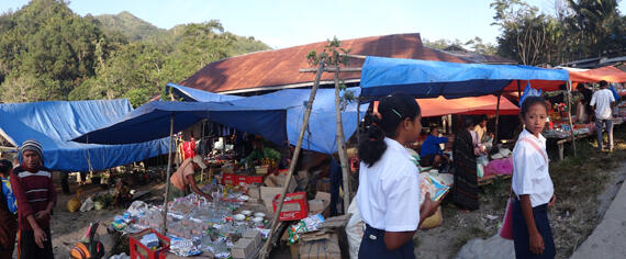 &#91;Travelista&#93; Menyapa Kearifan Lokal Pasar Situmage, Flores