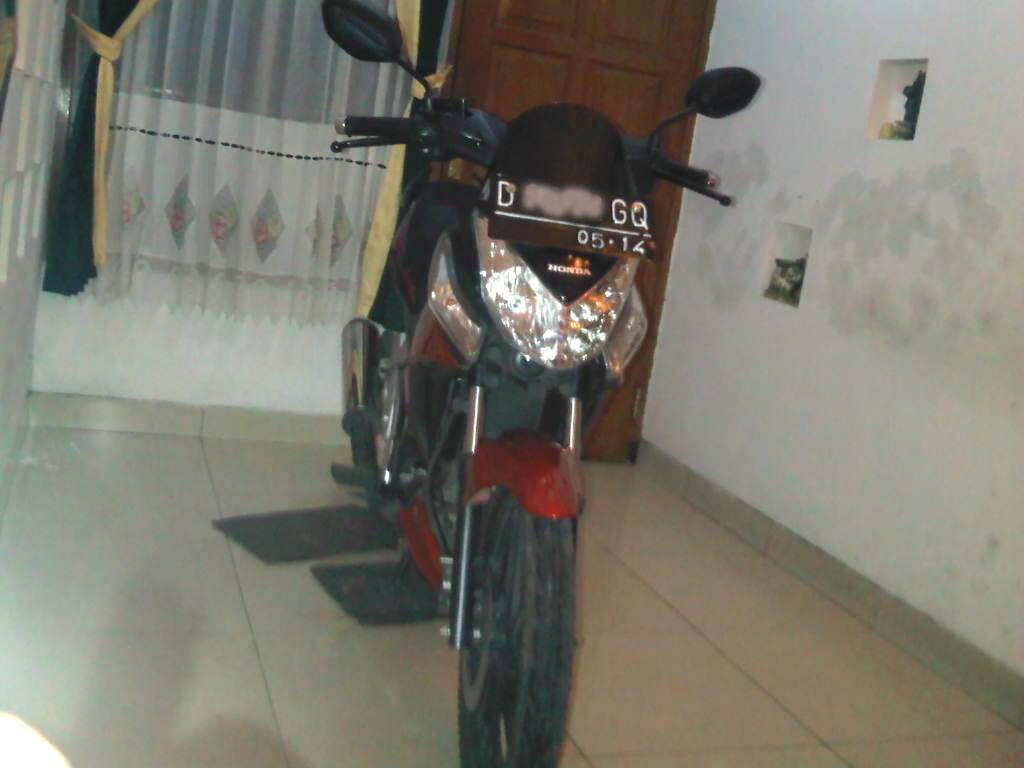 HONDA CS1 2009