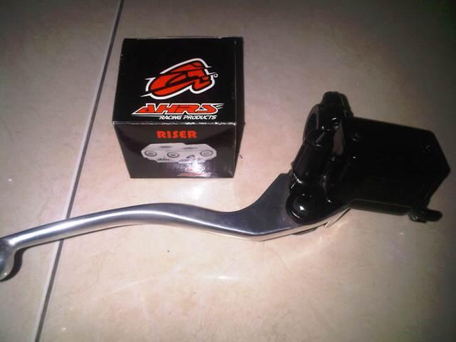 cbr 125 + raiser fatbar AHRS