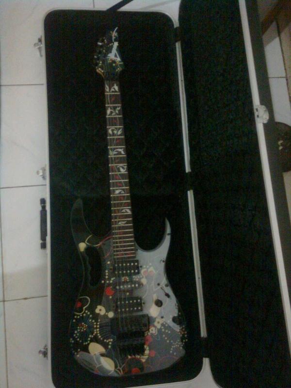 Terjual Gitar ibanes jem signature steven vai  KASKUS