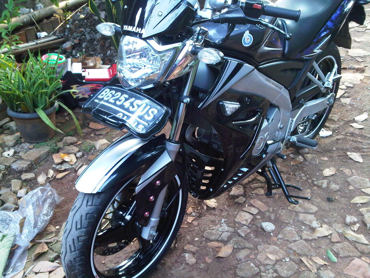 VIXION 2010 ABU2, KM 8000 JAKARTA