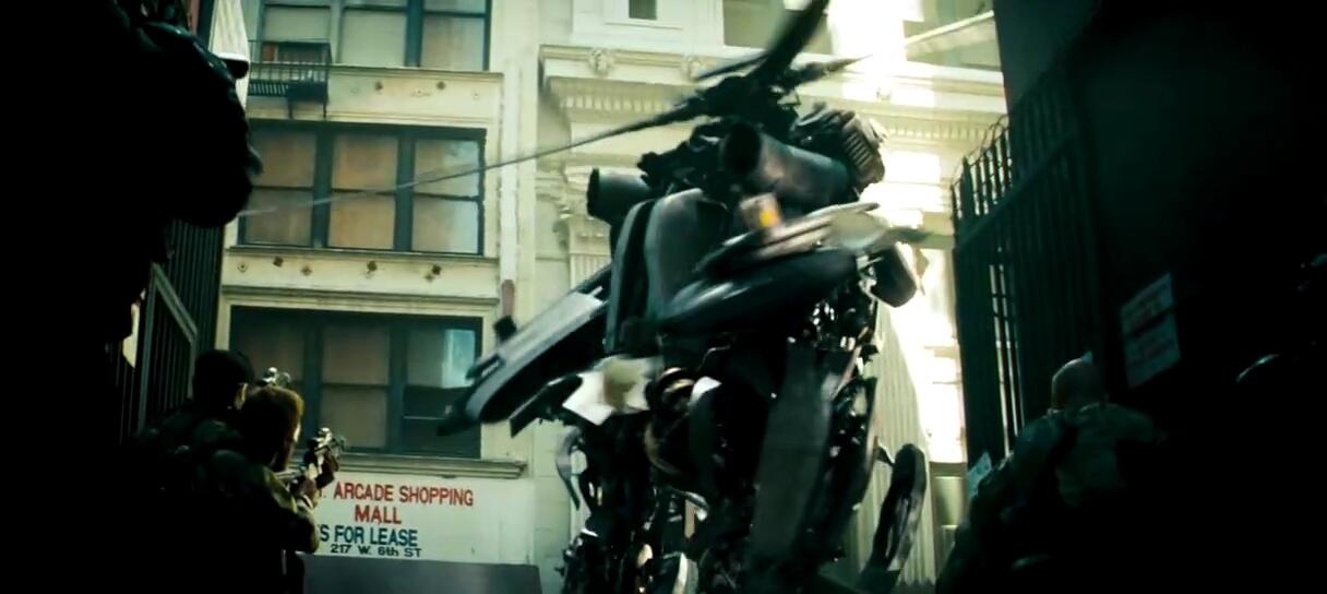 Blackout (Transformers): Decepticon terbesar, dan bertugas sebagai transportasi